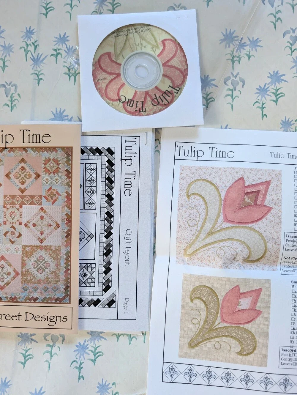 Street Smith Designs Tulip Time Quilt Pattern Embroidery Applique Designs CD